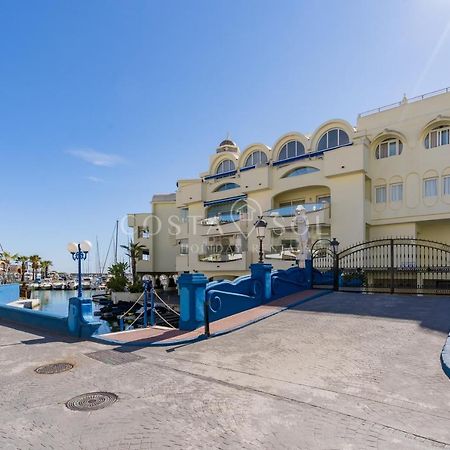 Puerto Marina-Benalmadena Luxury Apartment Dentro De La Isla المظهر الخارجي الصورة