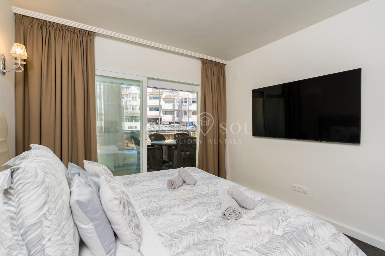 Puerto Marina-Benalmadena Luxury Apartment Dentro De La Isla المظهر الخارجي الصورة