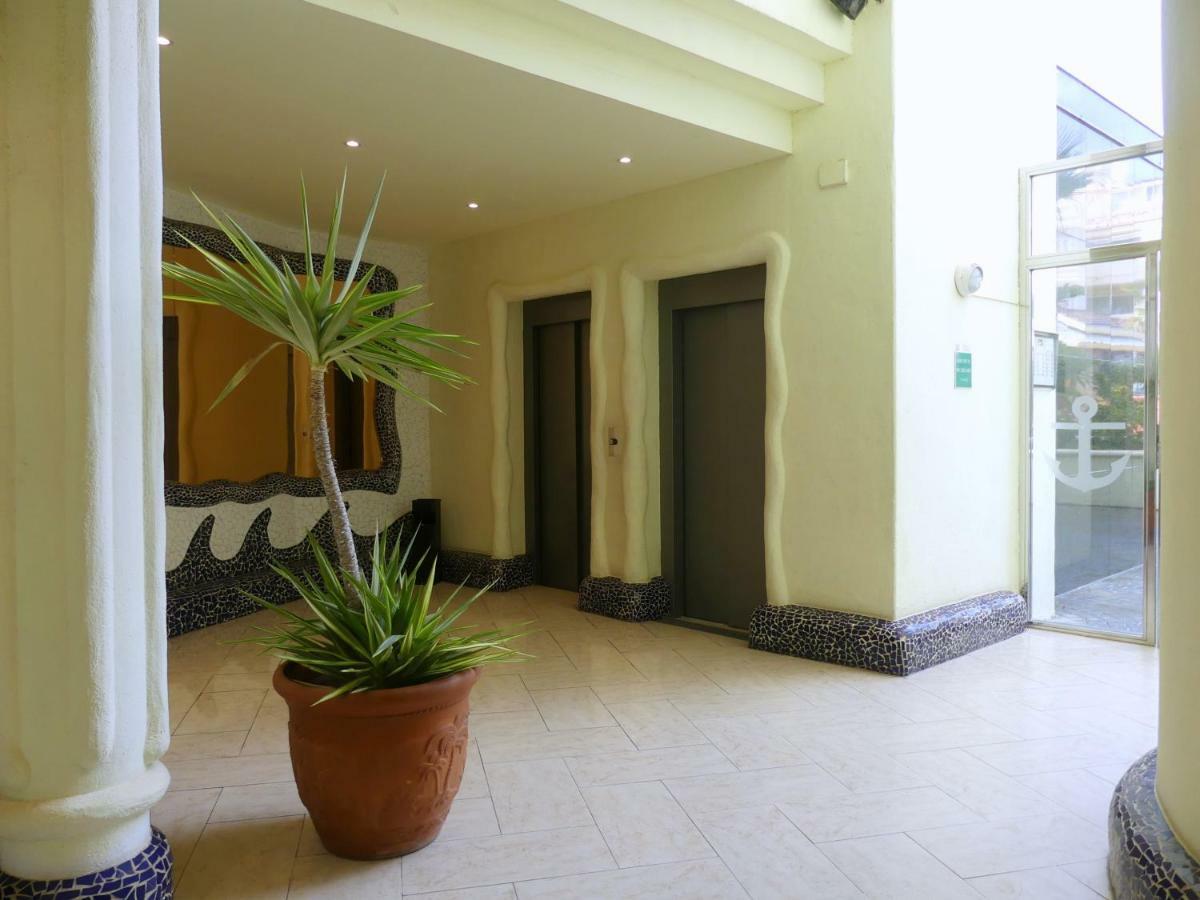 Puerto Marina-Benalmadena Luxury Apartment Dentro De La Isla المظهر الخارجي الصورة